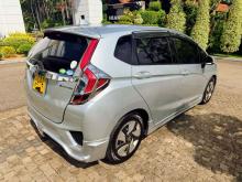 https://riyasewana.com/uploads/honda-fit-gp5-41155176546.jpg