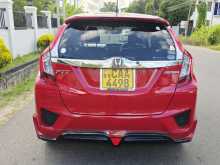 https://riyasewana.com/uploads/honda-fit-gp5-61829144102.jpg