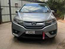 https://riyasewana.com/uploads/honda-fit-gp5-68342622563.jpg