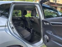 https://riyasewana.com/uploads/honda-fit-gp5-811363424272.jpg