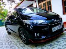 https://riyasewana.com/uploads/honda-fit-gp5-81955024362.jpg