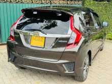 https://riyasewana.com/uploads/honda-fit-gp5-97035422623.jpg