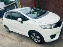 https://riyasewana.com/uploads/honda-fit-hybrid-184104122032.jpg
