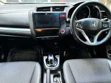 https://riyasewana.com/uploads/honda-fit-lgrade-25905055003.jpg