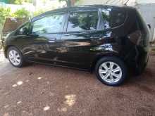 https://riyasewana.com/uploads/honda-fit-navi-2010-1610252812783.jpg