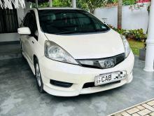 Honda Fit Shuttle 2012 Car