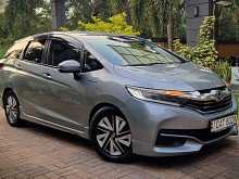 Honda Fit Shuttle GP 7-Navi Premium 2015 Car