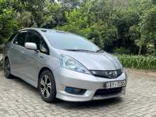 Honda Fit Shuttle 2013 Car