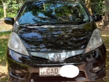 Honda Fit Shuttle 2013 Car