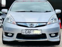 Honda Fit Shuttle GP2 2013 Car