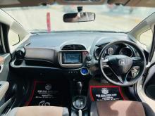 https://riyasewana.com/uploads/honda-fit-shuttle-15945276205.jpg
