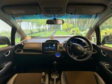 https://riyasewana.com/uploads/honda-fit-shuttle-171116506226.jpg