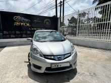 Honda Fit Shuttle 2011 Car