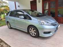 Honda Fit Shuttle 2013 Car