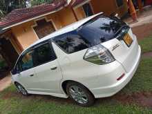 Honda Fit Shuttle 2012 Car