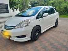 Honda Fit Shuttle 2013 Car