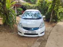 https://riyasewana.com/uploads/honda-fit-shuttle-2012-37335812122.jpg