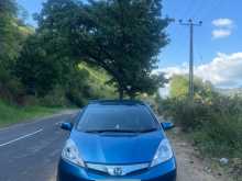 Honda Fit Shuttle 2013 Car