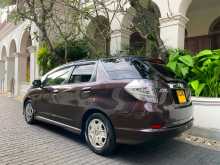 Honda Fit Shuttle 2013 Car