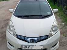 Honda Fit Shuttle 2013 Car