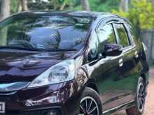 Honda Fit Shuttle 2013 Car