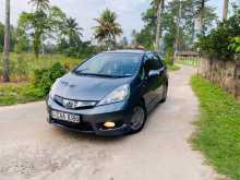 Honda FIT Shuttle 2013 Car