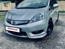 Honda Fit Shuttle 2013 Car