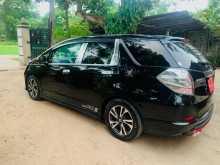 https://riyasewana.com/uploads/honda-fit-shuttle-2013-2211544412914.jpg