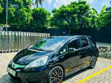 Honda Fit Shuttle 2013 Car