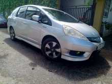 Honda Fit Shuttle GP2 2013 Car