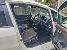https://riyasewana.com/uploads/honda-fit-shuttle-2013-2412101112034.jpg