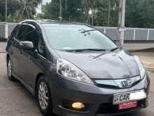 Honda Fit Shuttle 2013 Car
