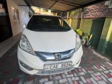 Honda Fit Shuttle 2013 Car