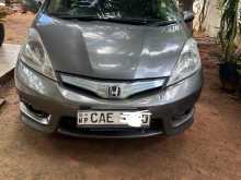 Honda Fit Shuttle 2013 Car