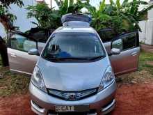 Honda Fit Shuttle 2013 Car