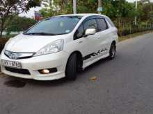 Honda Fit Shuttle 2013 Car