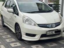 Honda Fit Shuttle 2013 Car