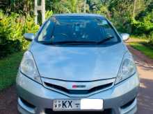 Honda Fit Shuttle 2013 Car