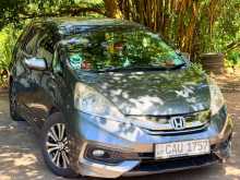 Honda Fit Shuttle 2014 Car