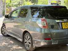 https://riyasewana.com/uploads/honda-fit-shuttle-2014-717543112322.jpg