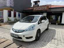 Honda Fit Shuttle 2016 Car