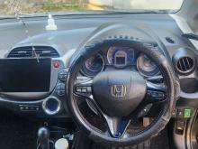 https://riyasewana.com/uploads/honda-fit-shuttle-201941526405.jpg