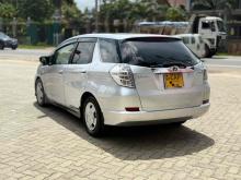 https://riyasewana.com/uploads/honda-fit-shuttle-209110424942.jpg