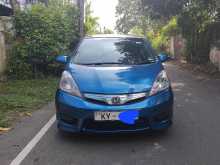 Honda Fit Shuttle 2013 Car