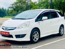 Honda Fit Shuttle 2013 Car