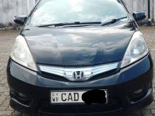 Honda Fit Shuttle 2013 Car