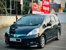 Honda Fit Shuttle 2013 Car