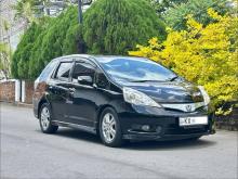 Honda Fit Shuttle GP2 2012 Car