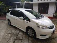 Honda Fit Shuttle 2013 Car