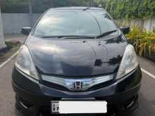 Honda Fit Shuttle 2014 Car